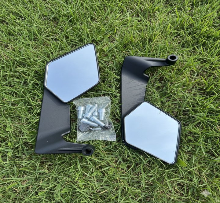 Universal Premium Matte Black Stealth Motorcycle Side Mirrors - High-Visibility Adjustable Rearview Mirrors for All Bikes (Full Set)