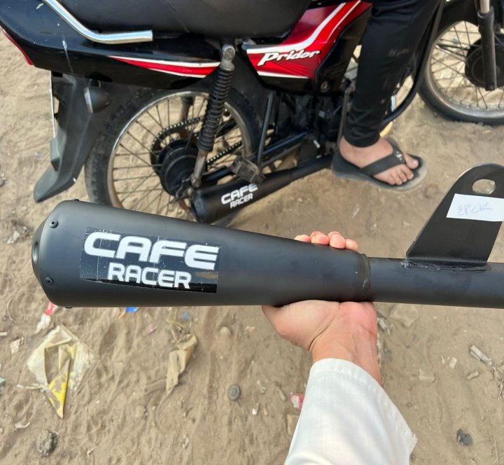 Universal Matte Black Cafe Racer Motorcycle Exhaust Muffler Pipe ? Compatible with Honda 70, Honda Prider, CD 100 & Other Motorcycles